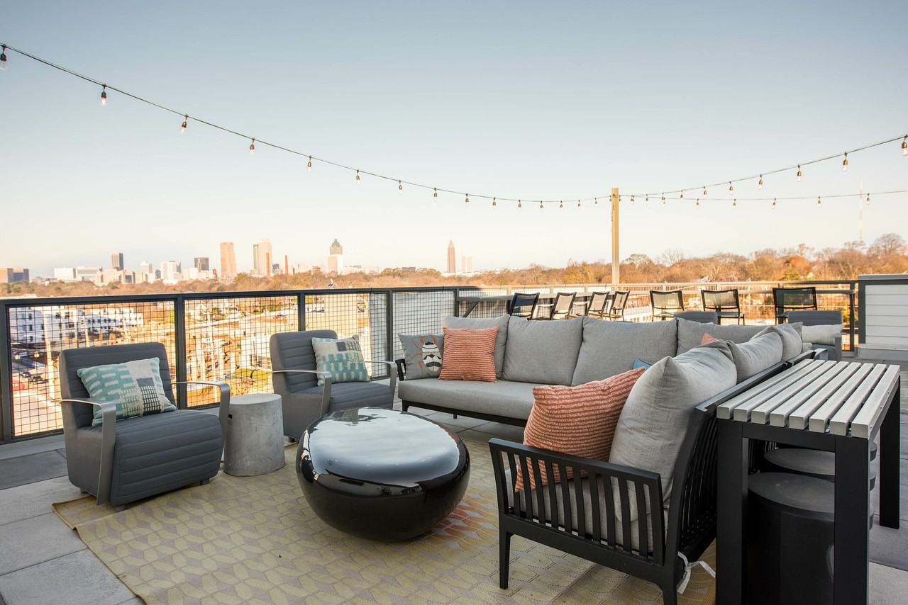 841 Memorial - Photo 4 of 41