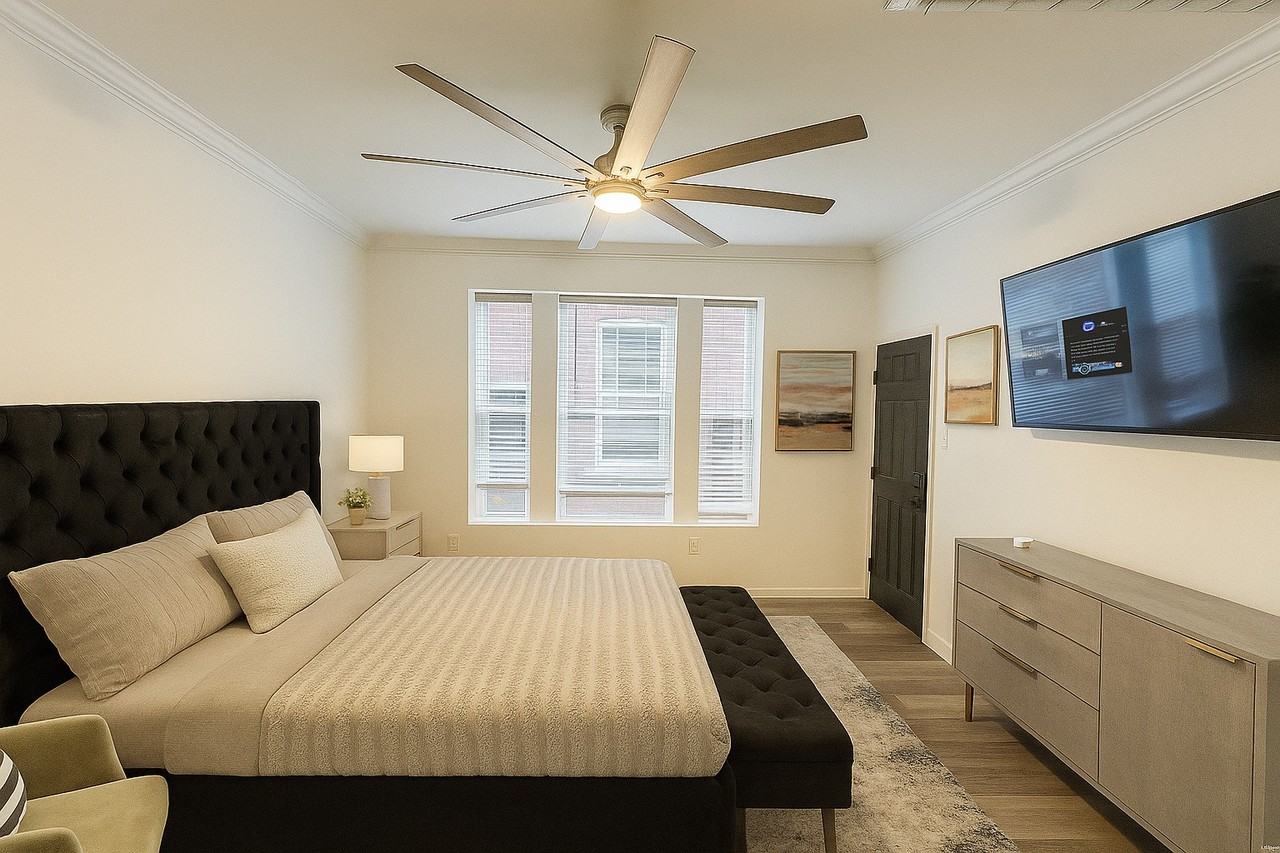 4511 Red Bud Ave - Photo 2 of 3