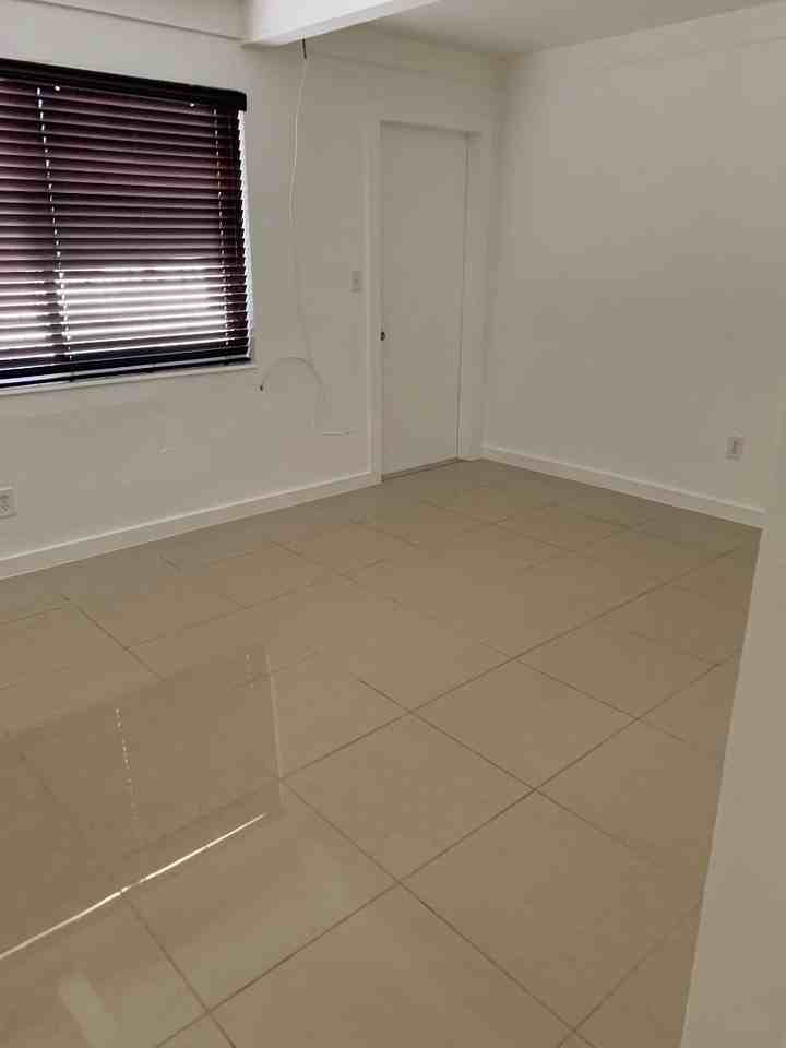 3200 Mary St - Photo 5 of 10