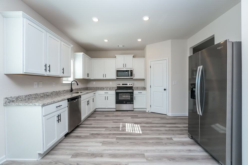 428 Egret Ct - Photo 7 of 17