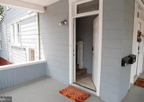 featured image of Glenmore Ave