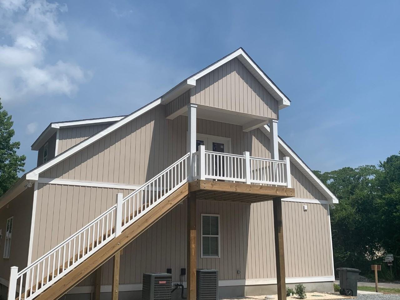 4207A Labrador Ln - Photo 2 of 20