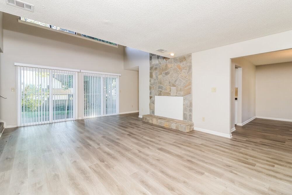 20 Briar Gate Ln - Photo 5 of 17