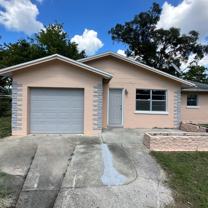 727 Essex Rd - Photo 1 of 1