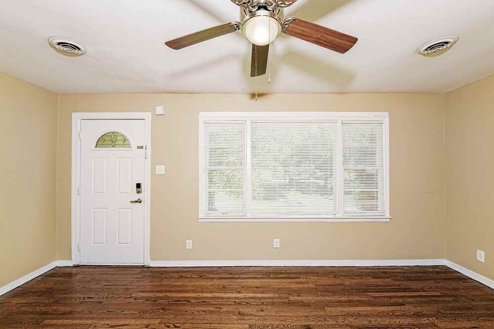 2568 Forestdale Blvd - Photo 5 of 17