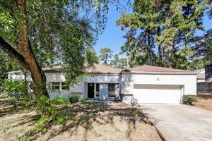 featured image of 15470 Carmel Dr