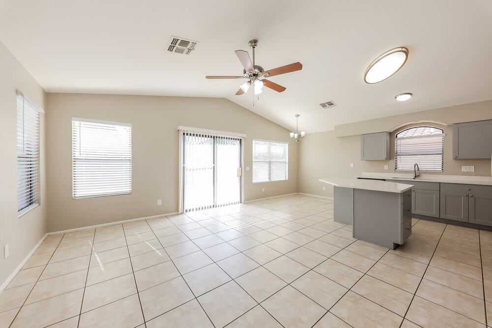 3233 E Tonopah Dr - Photo 5 of 16