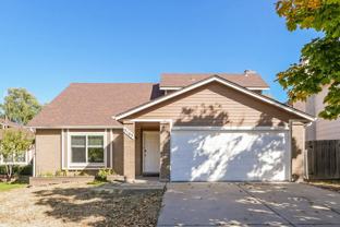 3165 Post Oak Dr - Photo 1 of 1