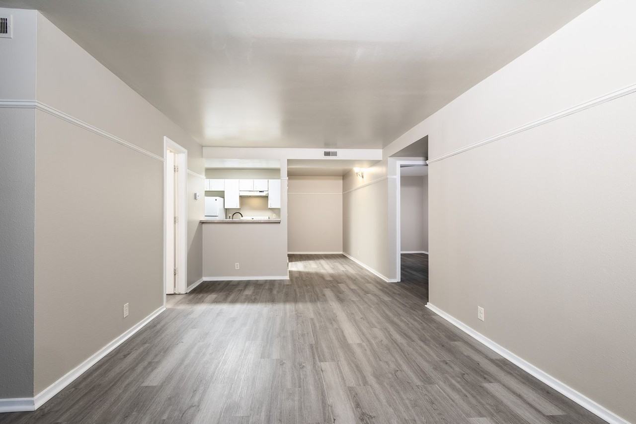 Columbian Apartments - Photo 2 of 37