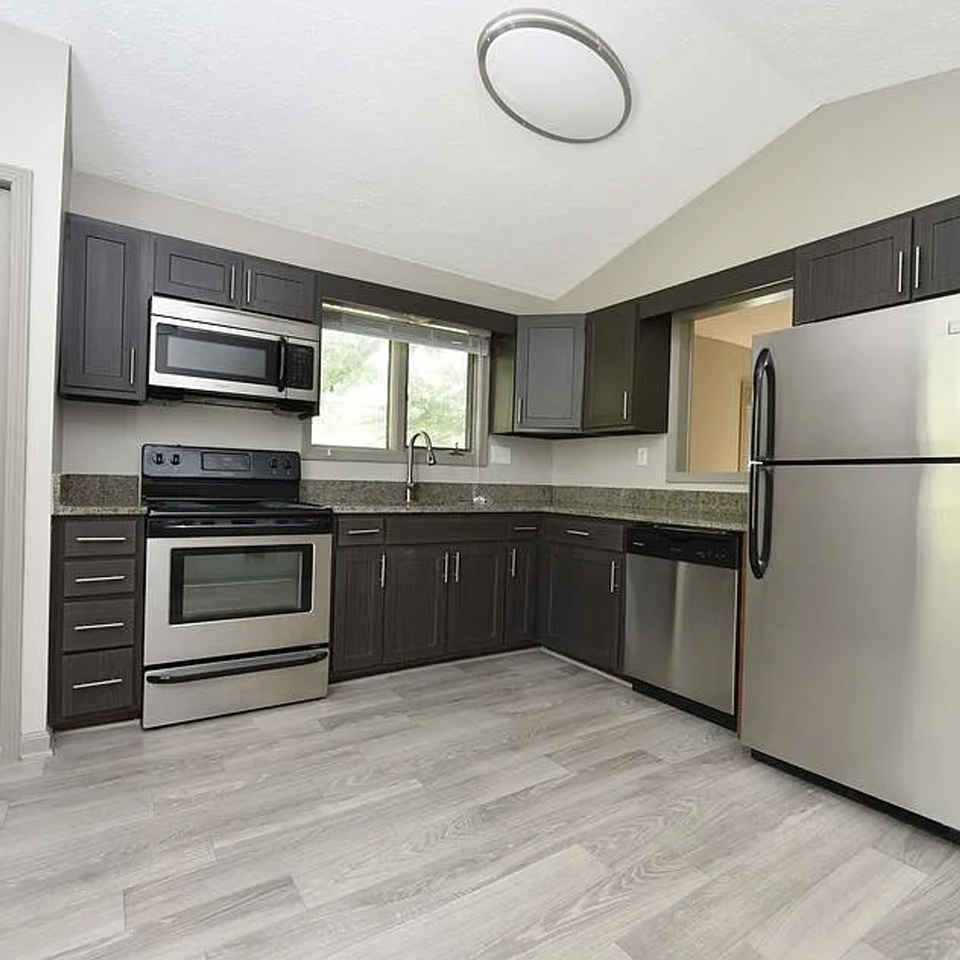 The Heritage by Fairlawn - Photo 6 of 50