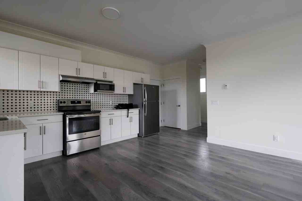 314 Defehr Rd #2ndFL - Photo 6 of 29