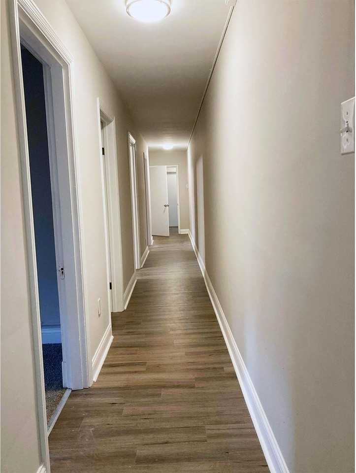 The Roseanne - Photo 4 of 21