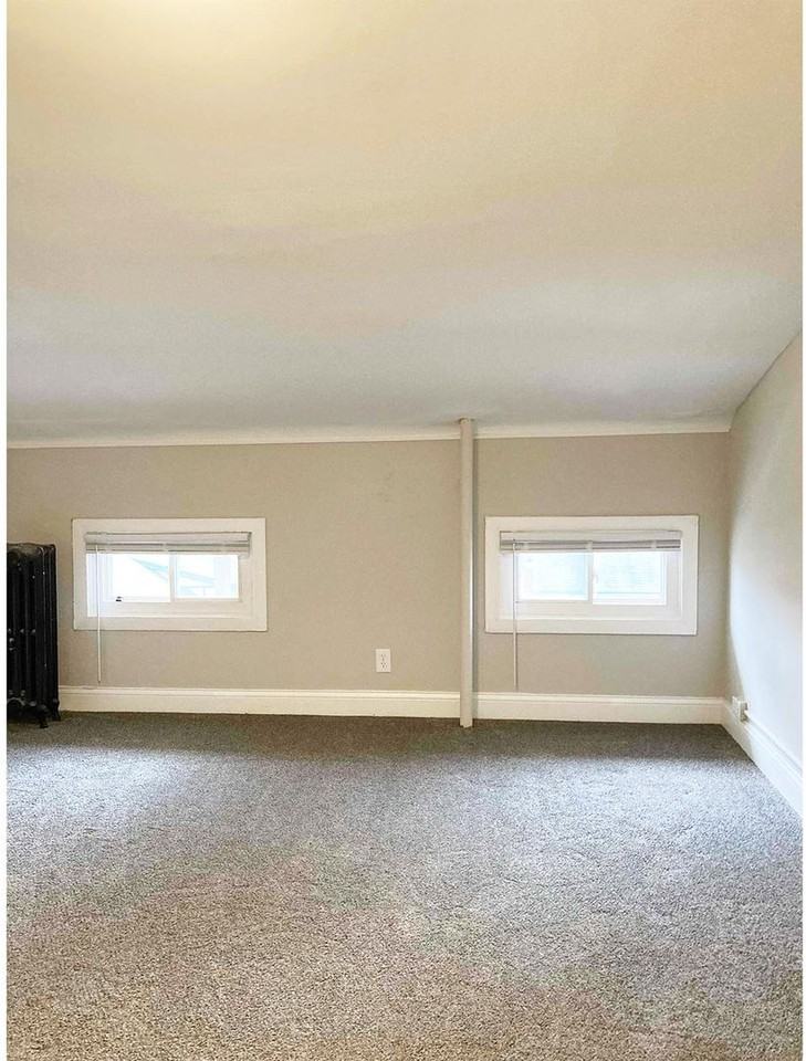 The Roseanne - Photo 6 of 21