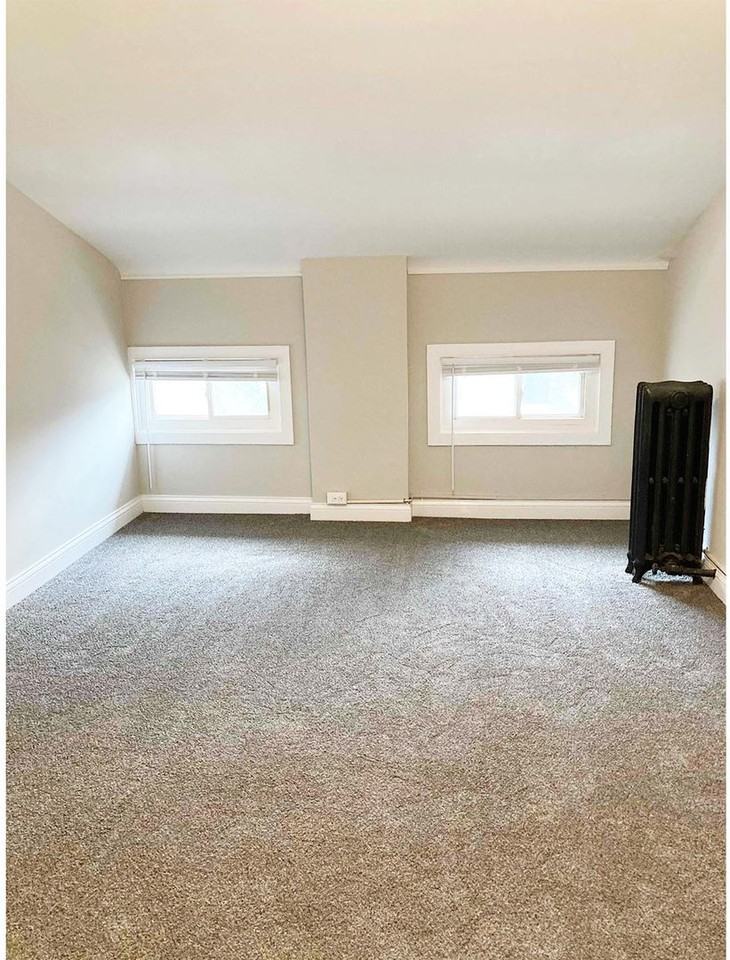 The Roseanne - Photo 7 of 21