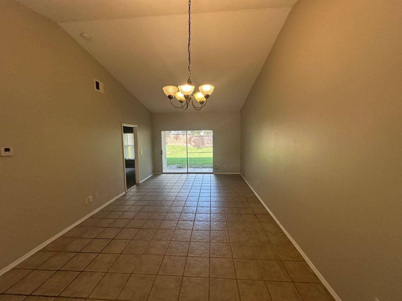 14536 Laguna Beach Cir - Photo 3 of 22