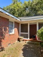 featured image of 403 E Samford Ave