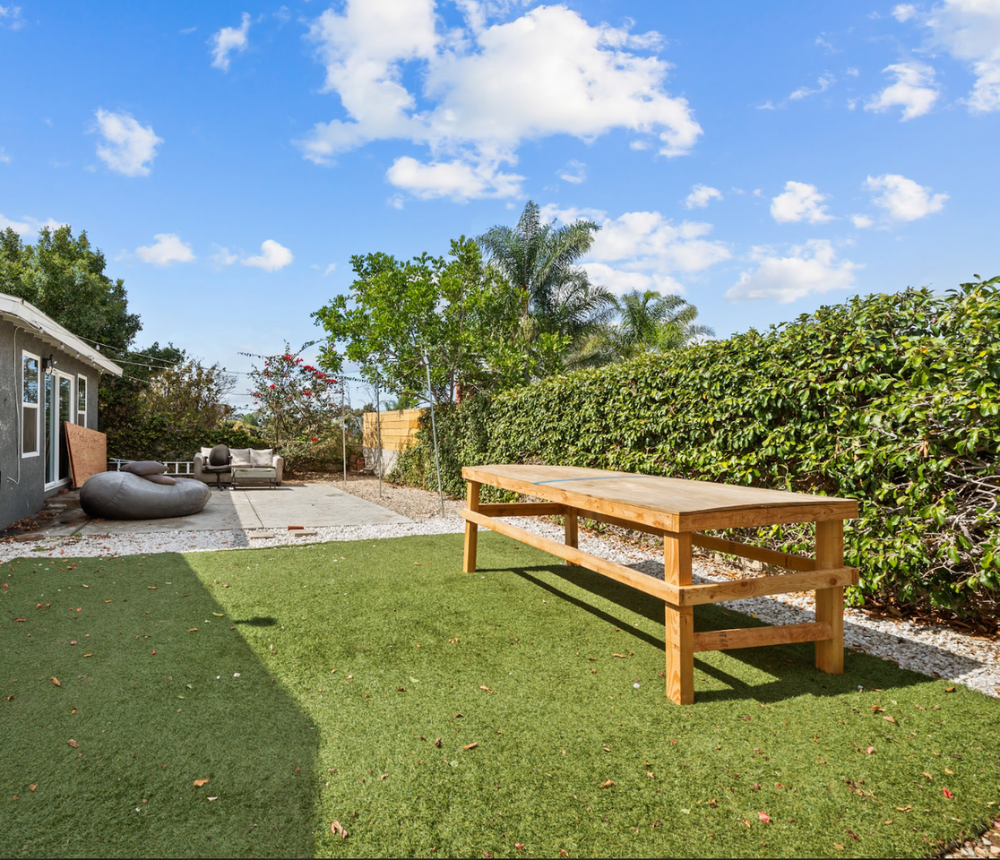 5236 Remington Rd - Photo 2 of 40