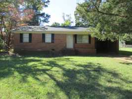 featured image of 2444 Derwent Dr