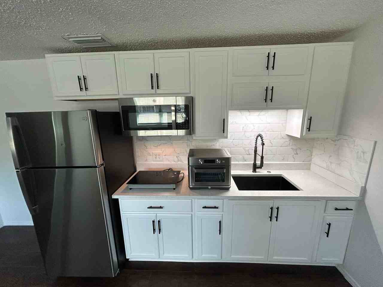 4720 7th Ave N #B - Photo 6 of 13