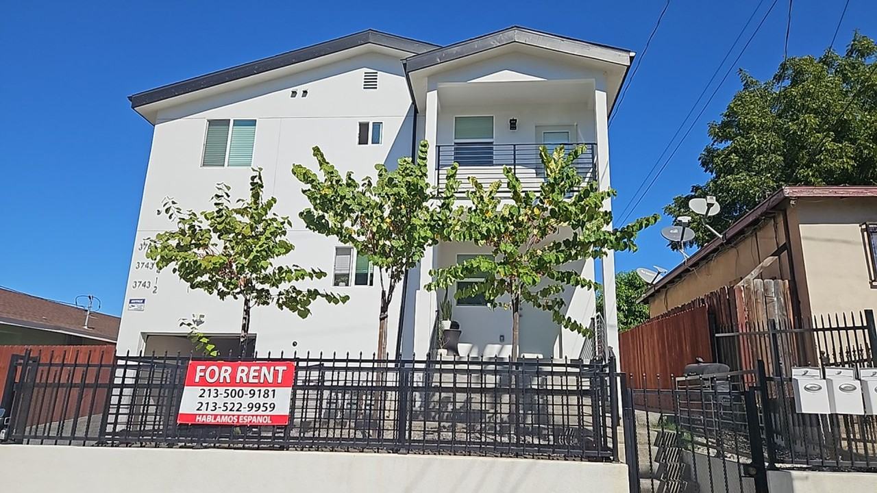 LANFRANCO(3743) - Photo 2 of 50