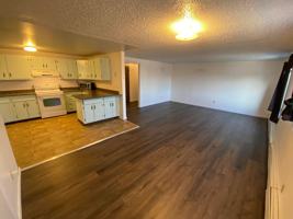 featured image of E Sunset Plz