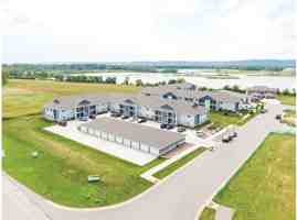 featured image of 3950 * 3950 Sunnyside Dr.