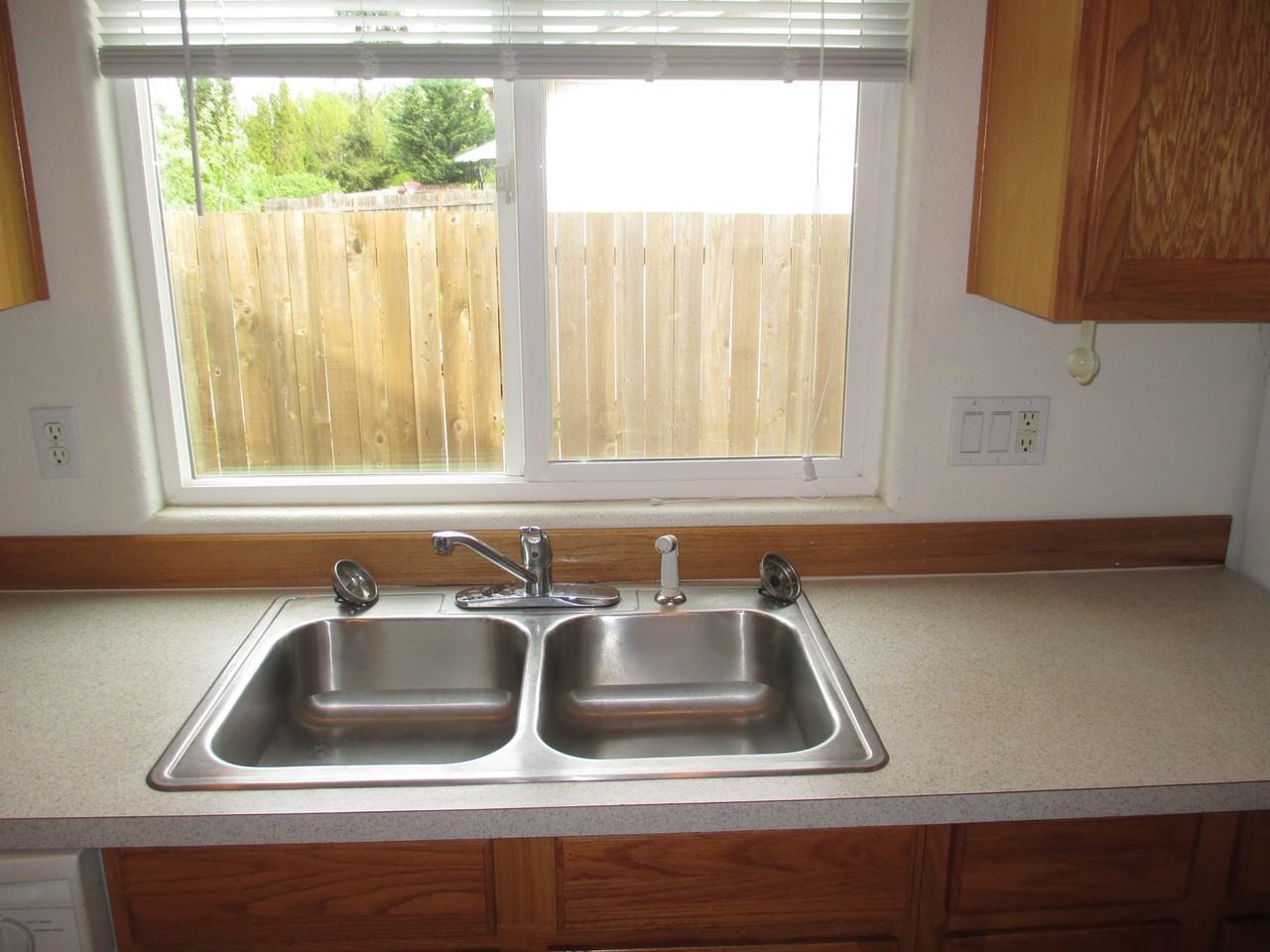 4523 Wildcherry Dr Se - Photo 6 of 21