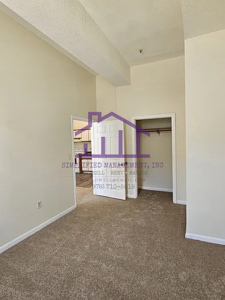 62 Green Street #104 - Photo 4 of 12