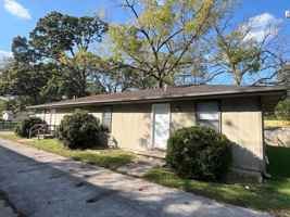 featured image of 1426 N Lafontaine Ave Apt A