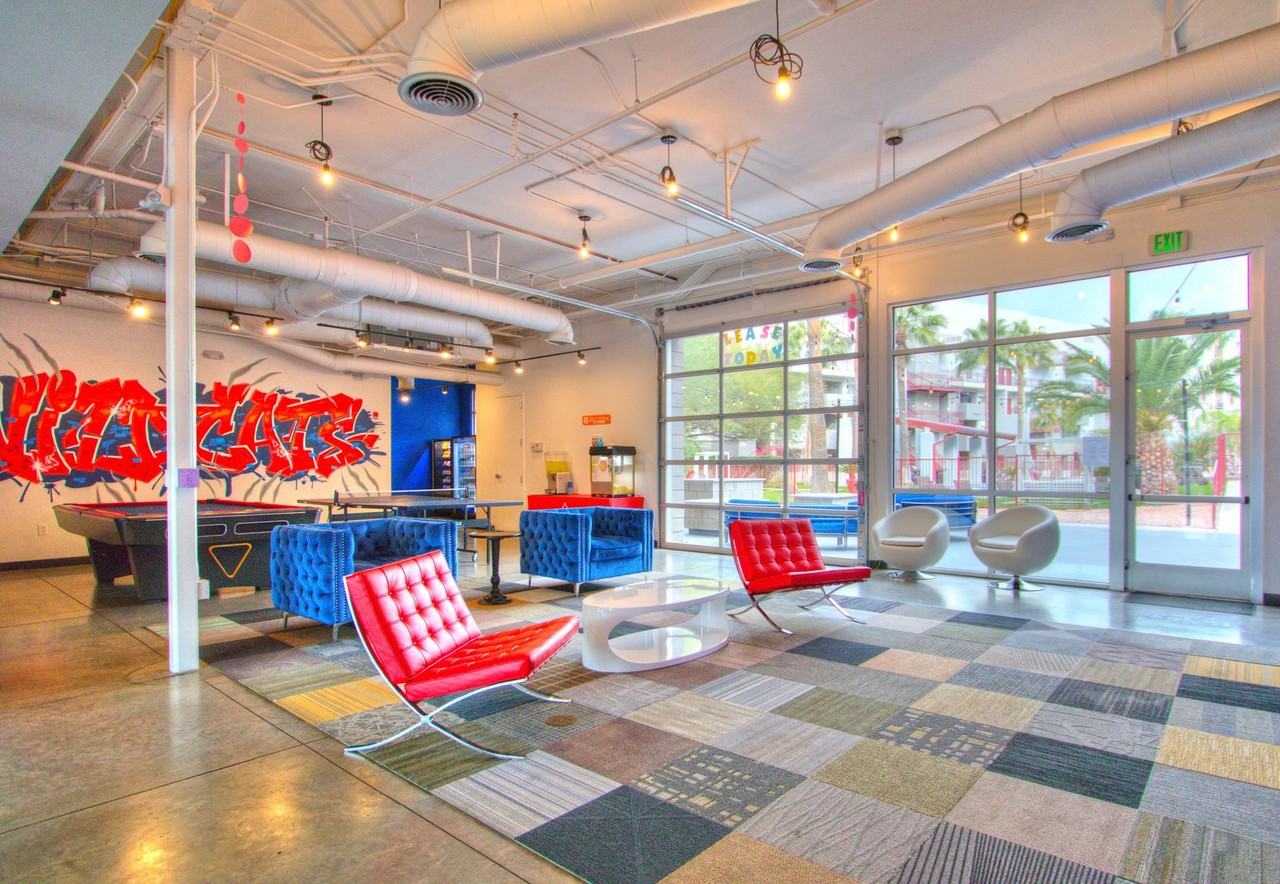 The Seasons Apartments Tucson - Photo 3 of 35