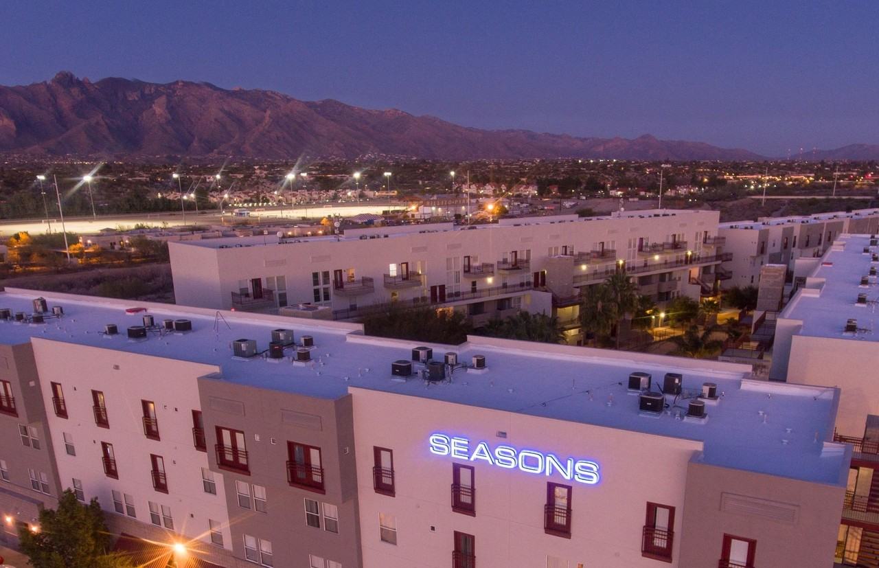 The Seasons Apartments Tucson - Photo 7 of 35