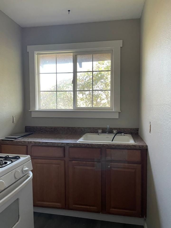 426 South 3rd Avenue #D - Photo 5 of 9