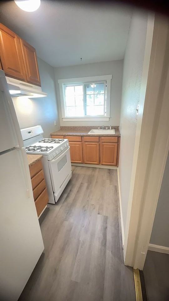 426 South 3rd Avenue #D - Photo 6 of 9