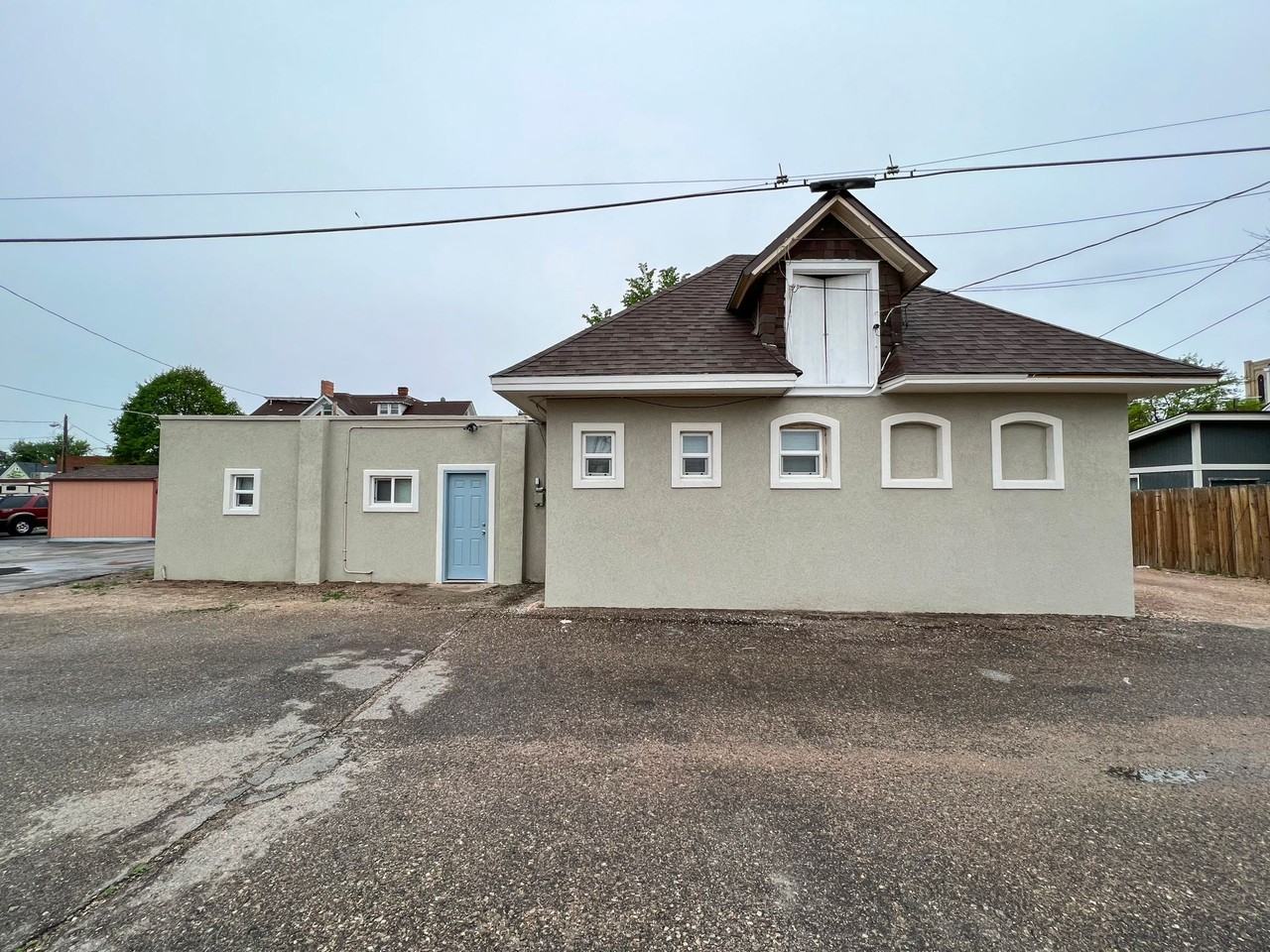 825 12th Street #09 - Photo 6 of 32