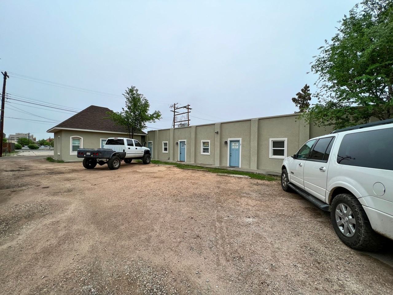 825 12th Street #09 - Photo 7 of 32