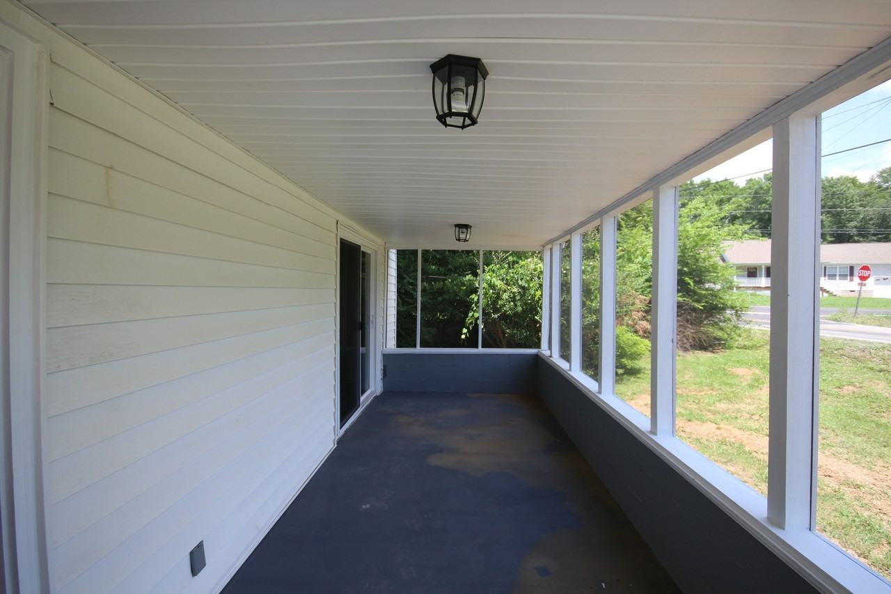 1802 Crabtree Rd - Photo 2 of 13