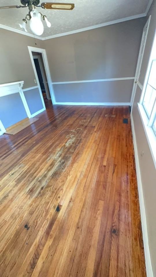 202 Thames St - Photo 3 of 25