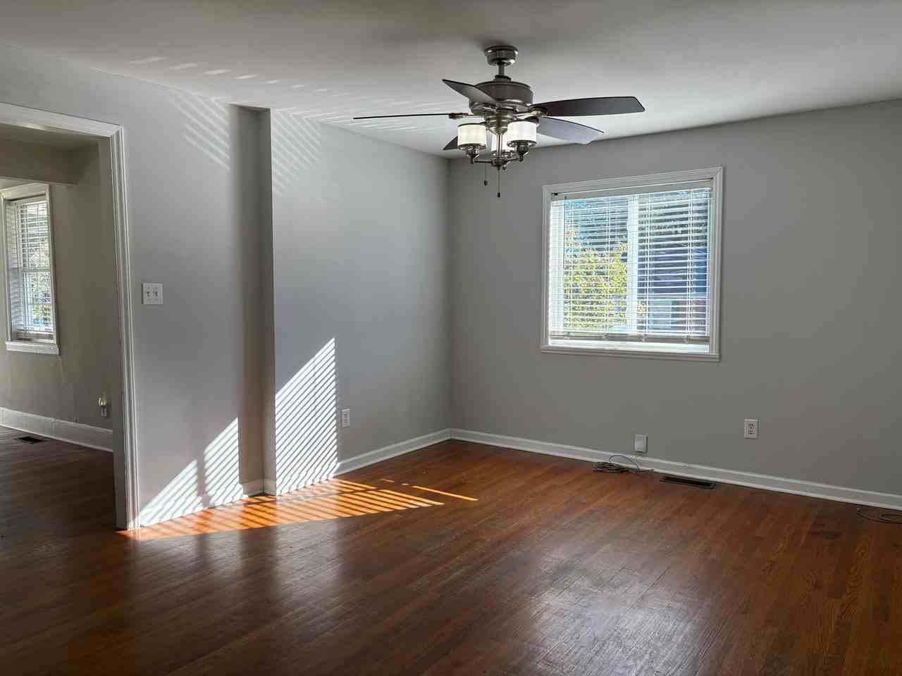 706 South Benbow Road - Photo 2 of 17