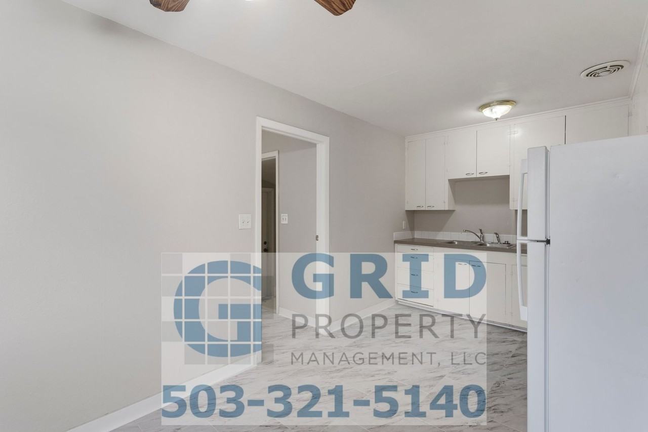 10048 Se Harold St - Photo 6 of 31