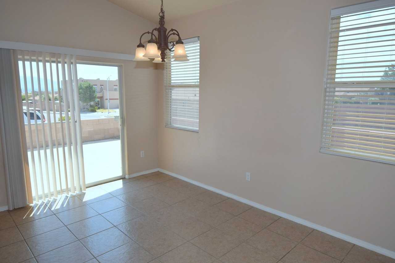 900 Molten Pl Nw - Photo 2 of 22