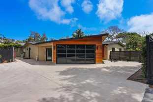 806-808 Seabright Lane - Photo 1 of 1