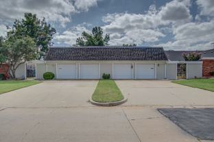 2518 Nw 62nd St - Photo 1 of 1