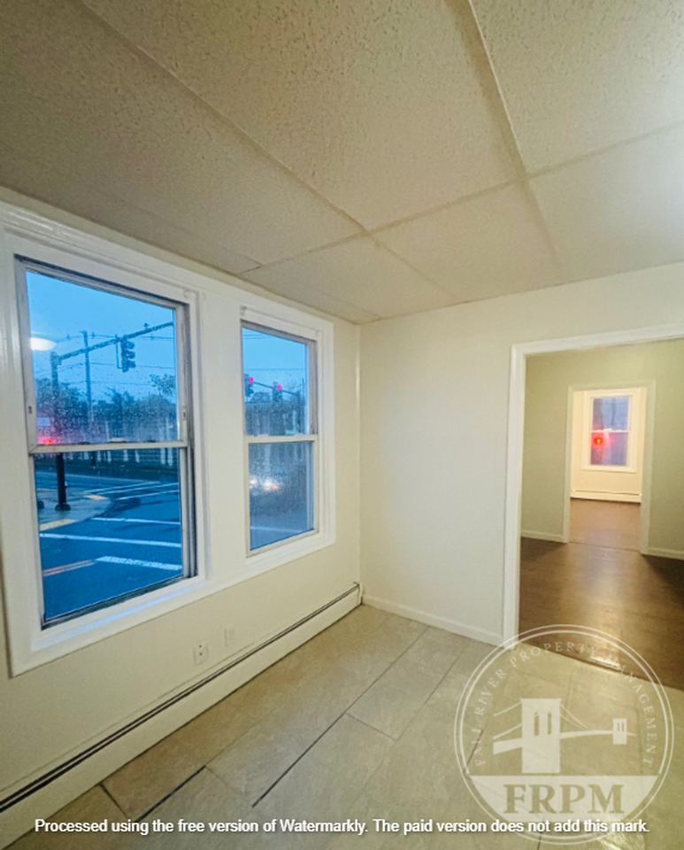 2201 Purchase St - Photo 6 of 19