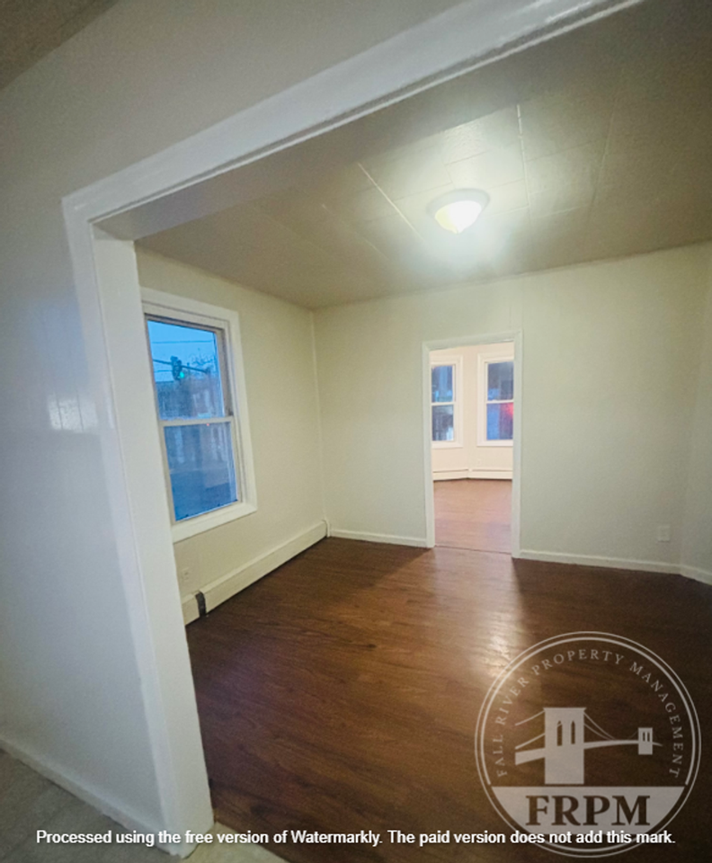 2201 Purchase St - Photo 7 of 19