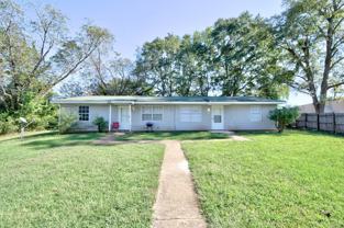 1313 Glenn Cir #B - Photo 1 of 1