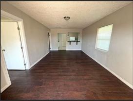 301 N Cochran St #D - Photo 1 of 1