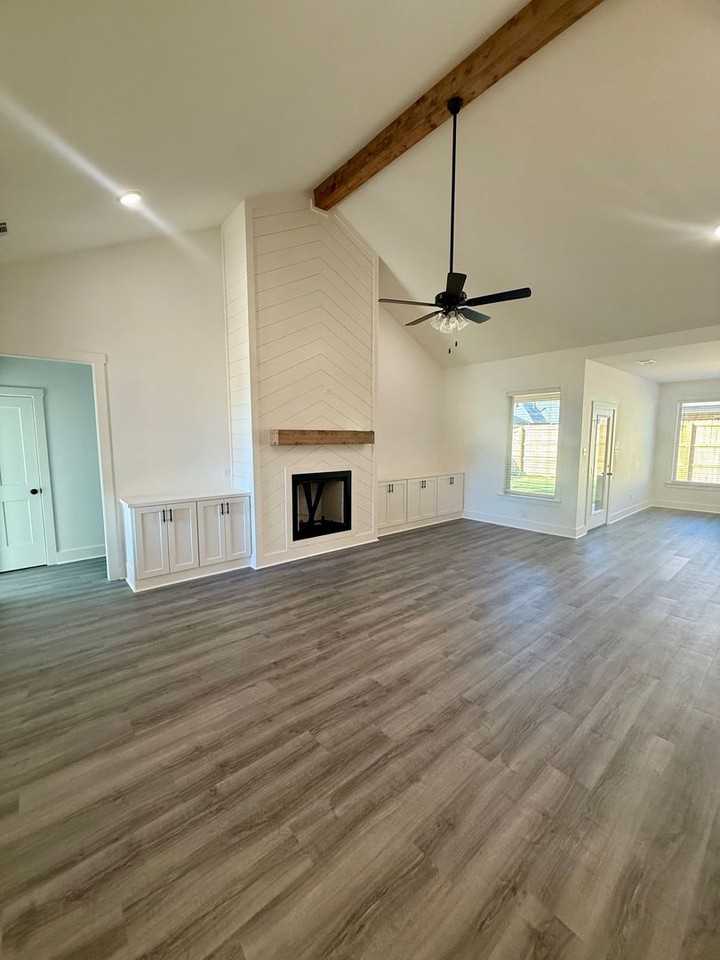 4005 Doler Cv - Photo 2 of 19