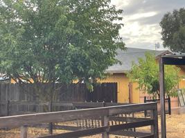 featured image of 6480 N Star Ln #B