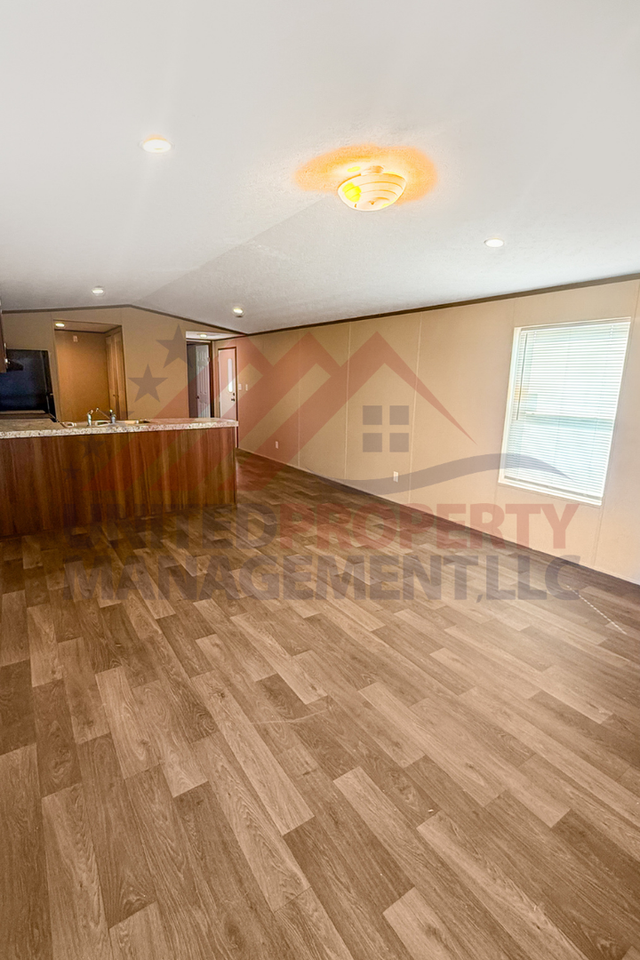7824 N Dal Paso St - Photo 6 of 9