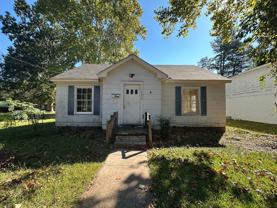 1604 Filhiol Ave - Photo 1 of 1